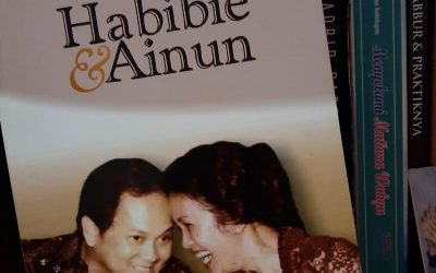 Habibie & Ainun oleh Bacharuddin Jusuf Habibie